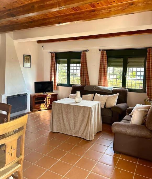 Hispalis Villa En Aracena La Umbria  エクステリア 写真